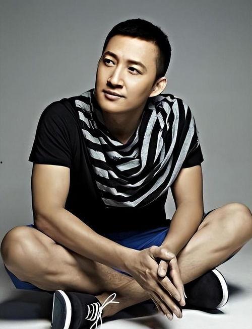 娱乐圈吃瓜王阳,娱乐圈吃瓜王背后的故事与真相